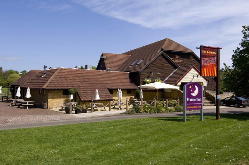 Premier Inn Peterborough - Ferry Meadows Exterior foto