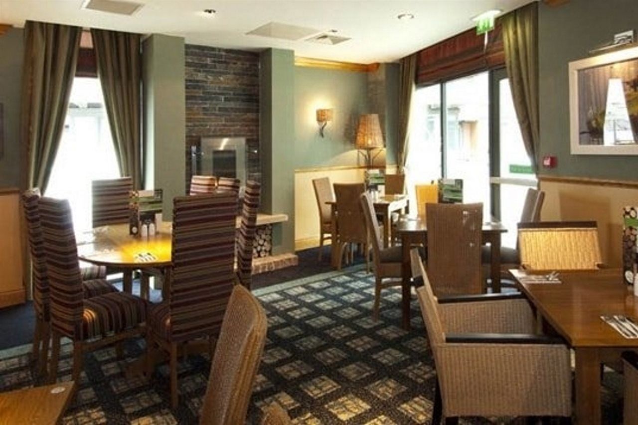 Premier Inn Peterborough - Ferry Meadows Exterior foto